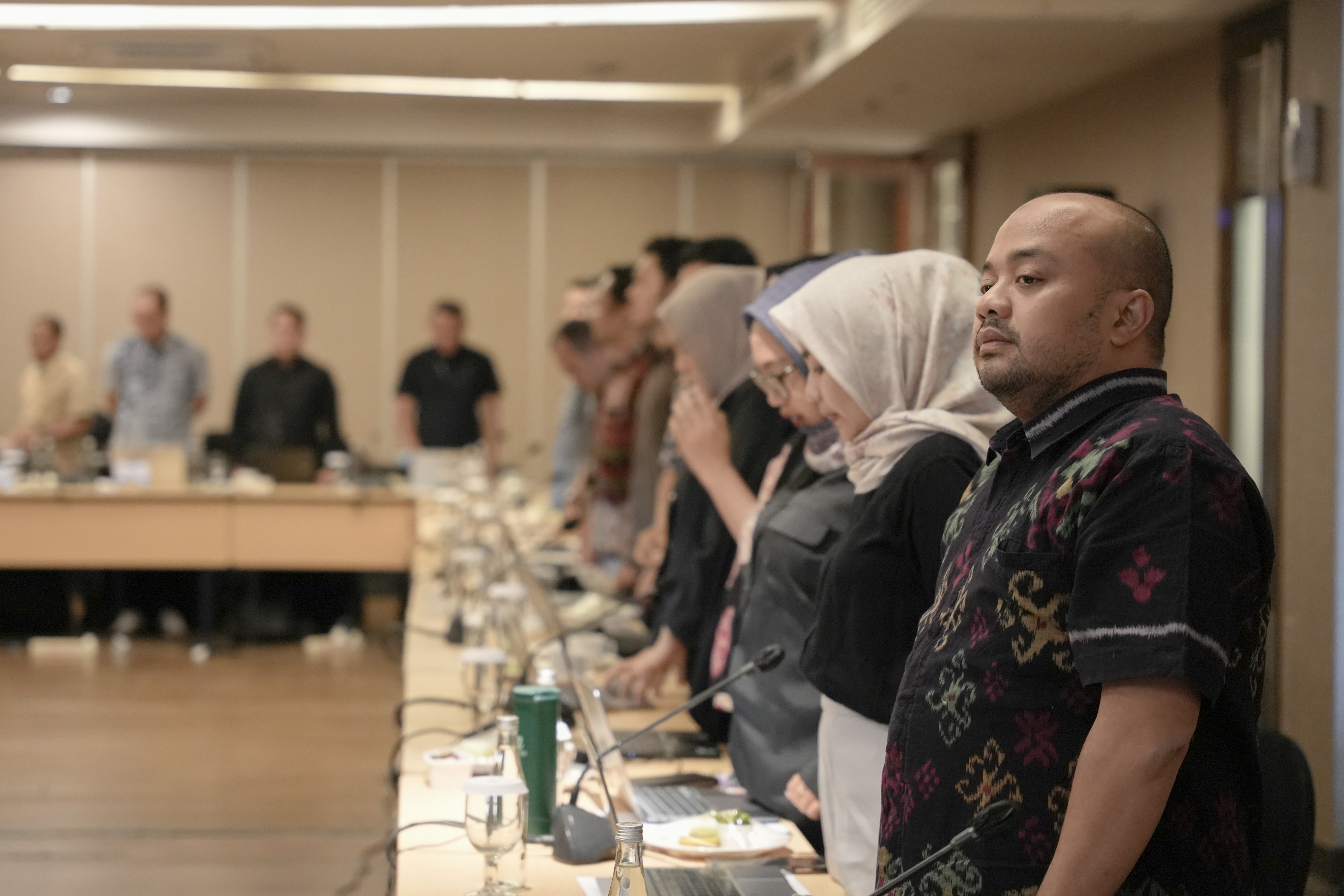 Rapat 10